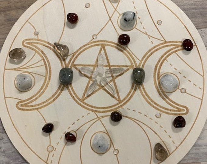 Triple Moon Grid, with or without Crystals