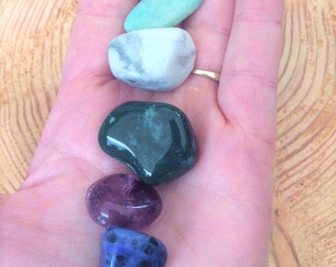 Mindfulness Crystal Kit, Amazonite, Amethyst, Bloodstone, Howlite, Moonstone, Sodalite