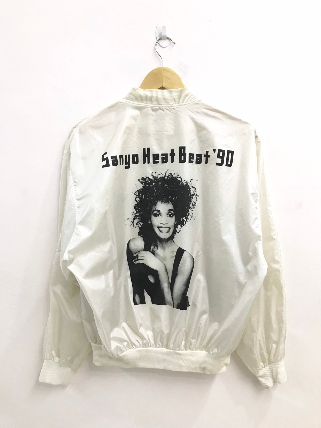 RARE! Vintage 1990 Whitney Houston Sanyo Heat Beat Bomber Souvenir