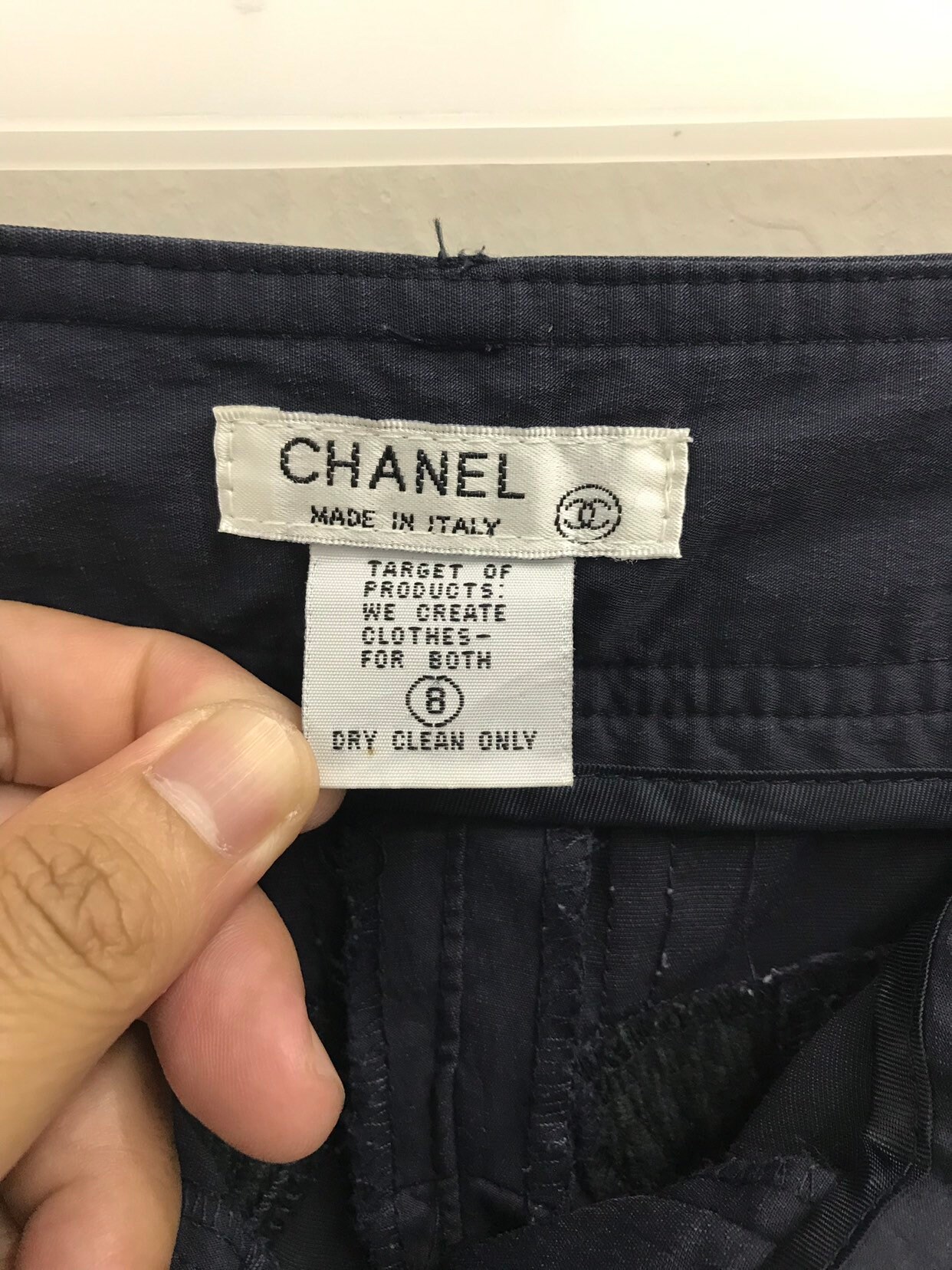 CHANEL　　VINTAGE　made in ITALY Vintage Chanel Casual Pants..designer..size 30..made in