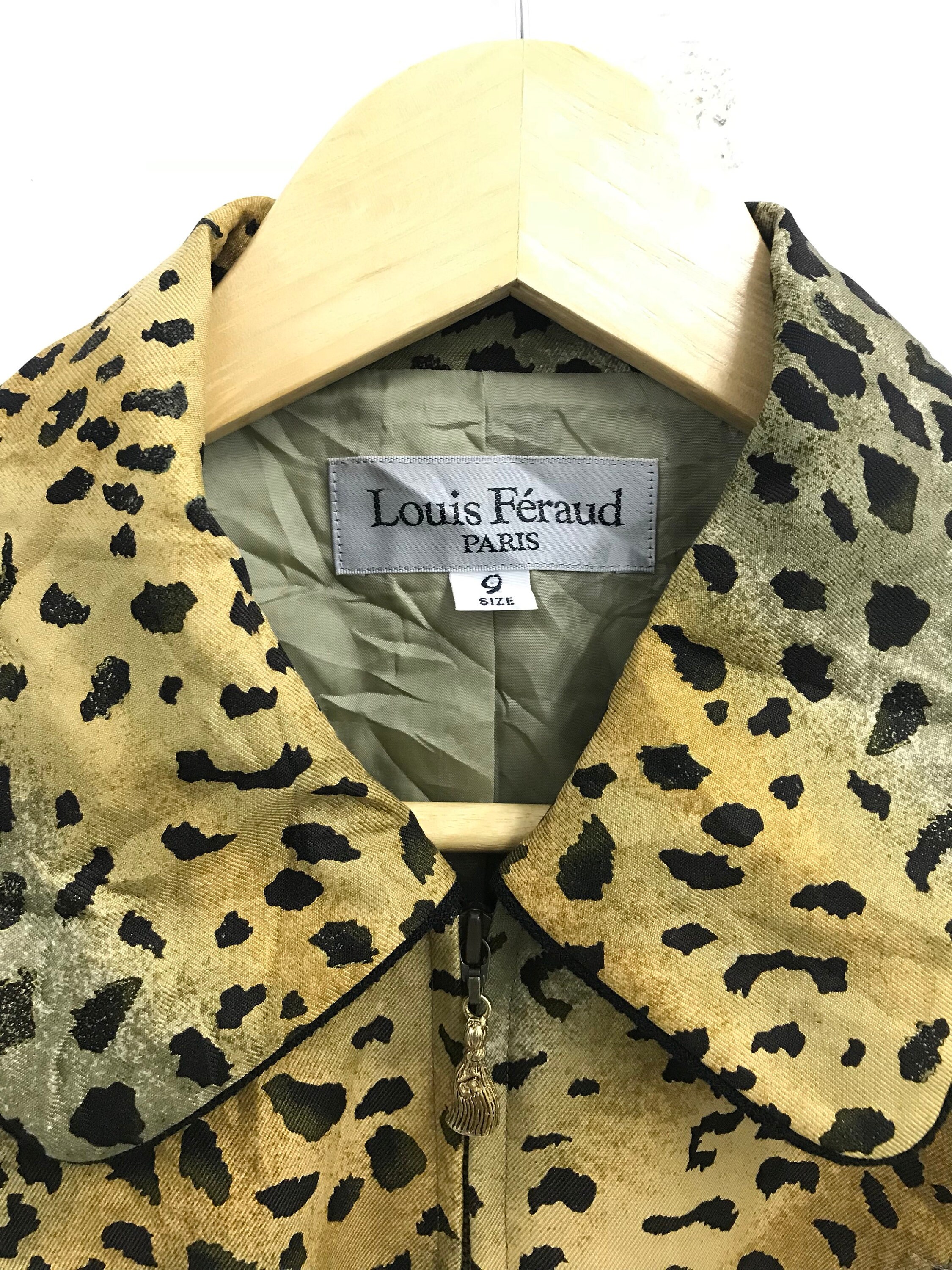 Vintage Louis Feraud Paris Zipper Coat..luxury Brand..size 9..made