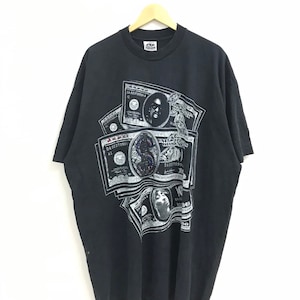 Vintage große Größe 90er Jahre Tupac Shakur Rapper Geld Dollar Tshirt.. Größe 4XL.. Hergestellt in USA