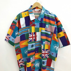 Vintage 90s Gottex World Countries Flags United Nations Overprint Shirt..Size L