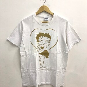 Vintage 1996 Betty Boop Tshirt..Size M..Made in USA