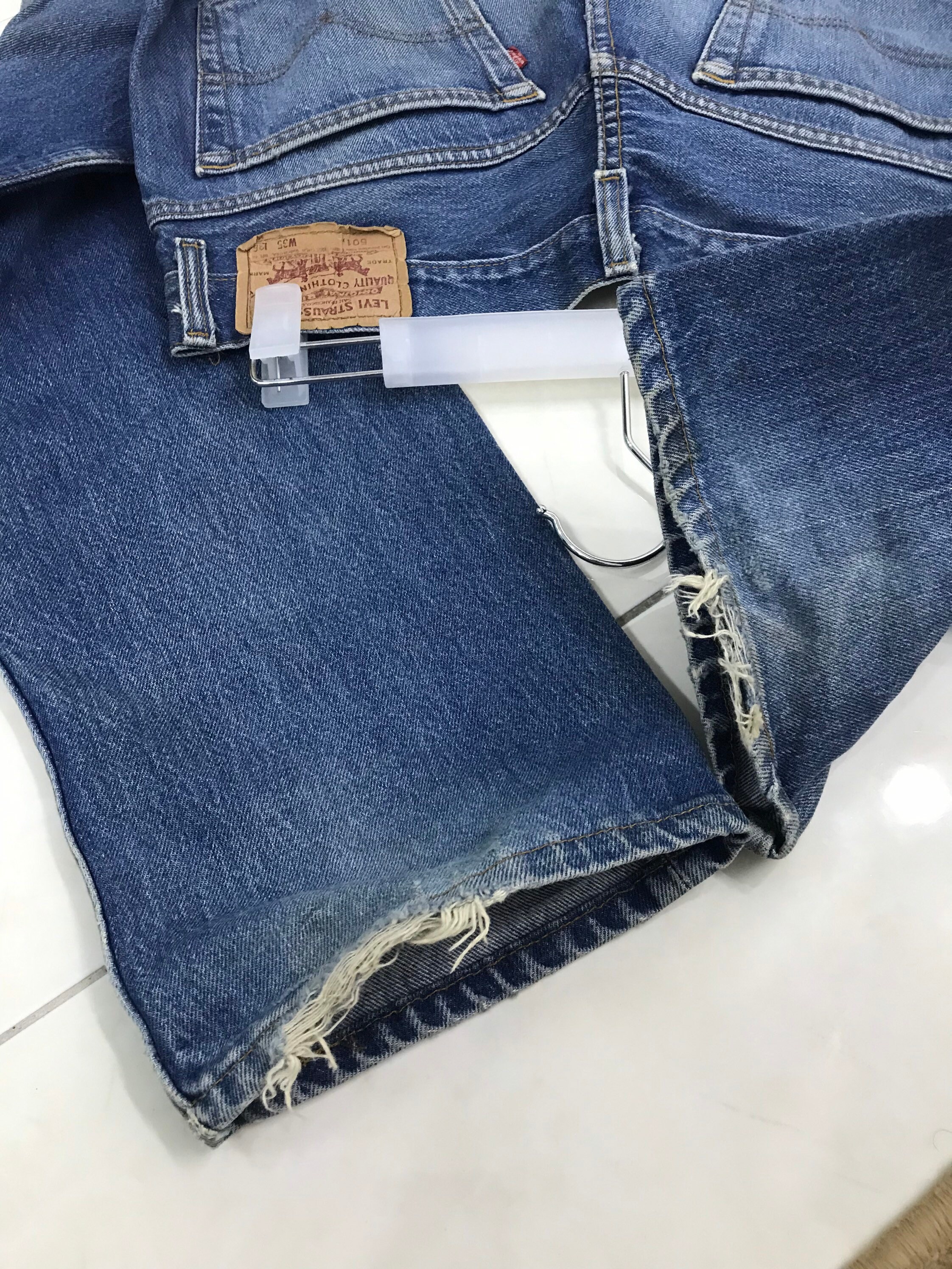 Vintage 80s Levis 501 Jeans Top Button #546 Made in USA Size Vintage 80s Levis 501 Jeans Top Button #546 Made in USA Size