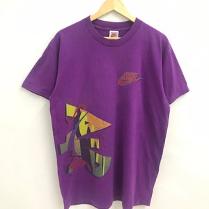 Vintage 90s Nike Air Tshirt..Michael Jordan..Size L..Made in USA