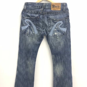 Vintage Replay Distressed  Stonewash Jeans..Size 33..Made in Italy
