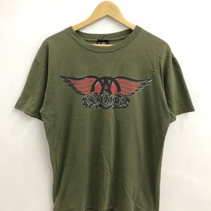 送料無料！ヴィンテージ 1997 エアロスミス ロア オブ ザ ドラゴン ツアー Tシャツ。サイズ L。アメリカ製