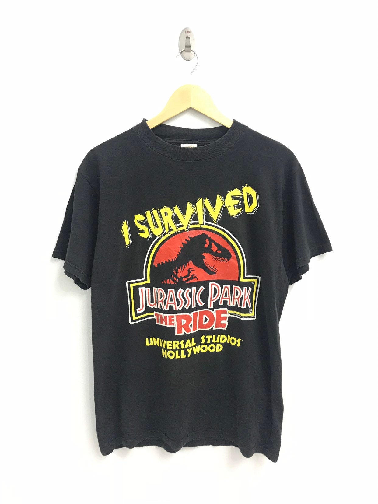 Vintage 1996 Jurassic Park i Survived 