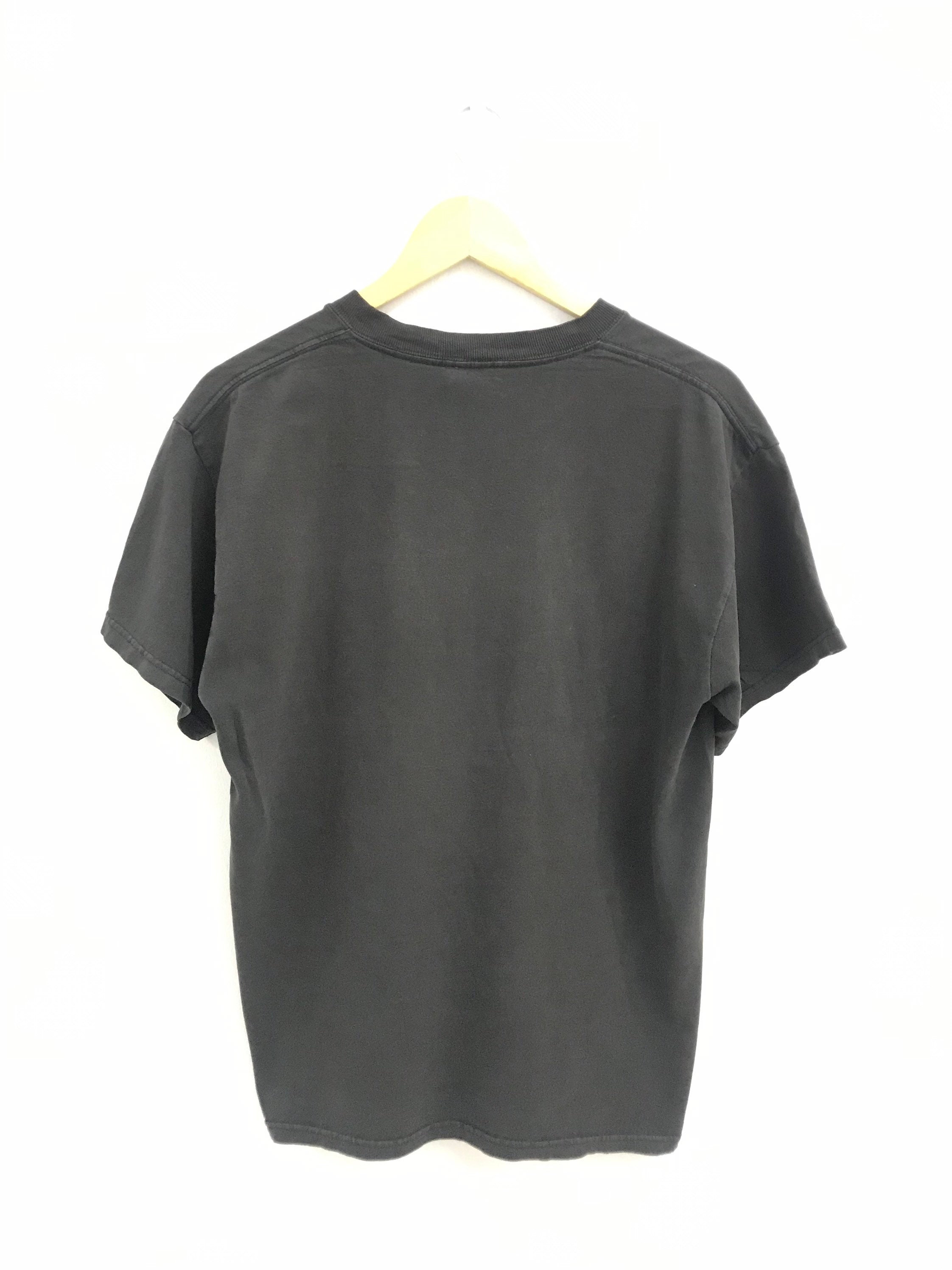 Vintage Anime Freak T-shirt: 2000s Fashion Victim, Size M - Etsy