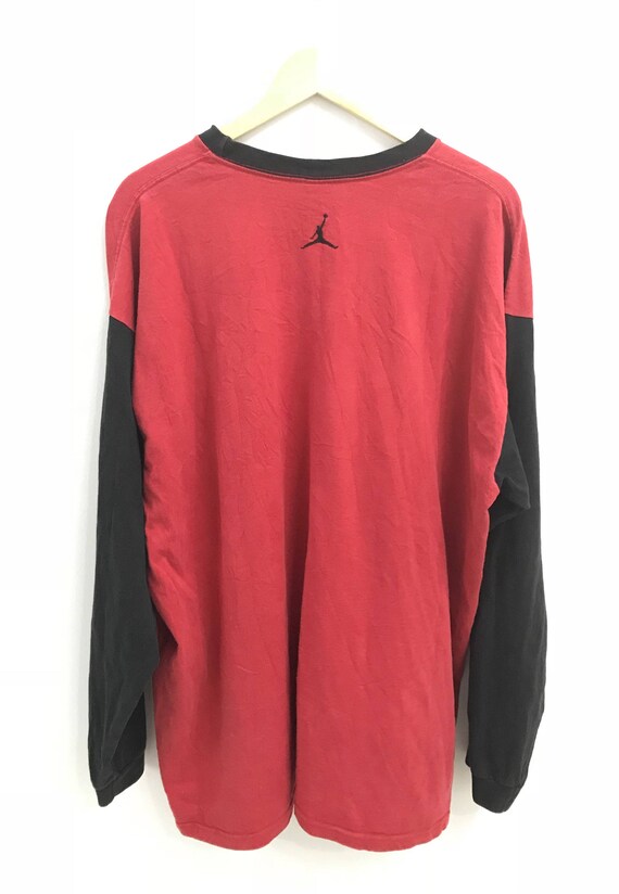 Red jordan long sleeve shirt best sale