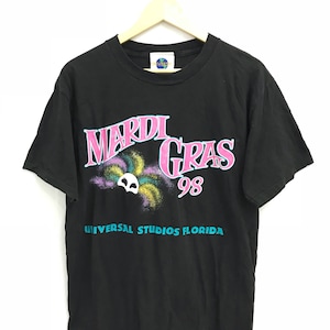 Vintage 90s Mardi Gras tshirt..The Phantom of The Opera..Universal Studios Florida..Size M..Made in USA.