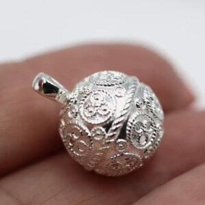 Genuine Sterling Silver 925 Lace Pattern Ball Memorial Pendant with Screw Opening Bail