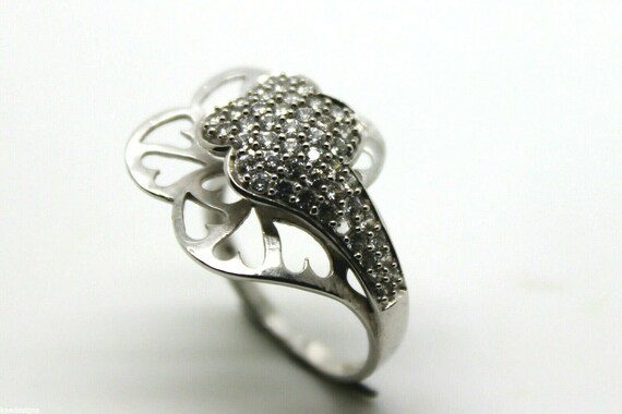 18ct Four Leaf Clover Cubic Zircon White Gold Dress Ring