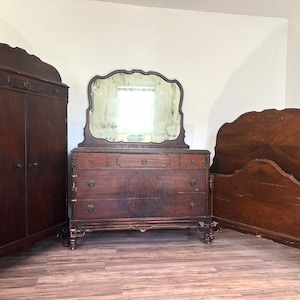 vintage bedroom furniture