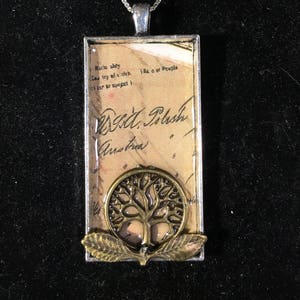 Tie A Bow Around The Family Tree!