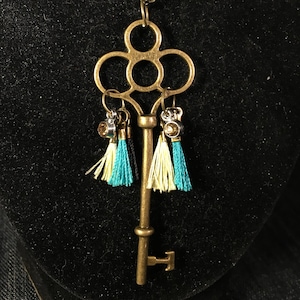 Beautiful Bronze Tassel Keys!