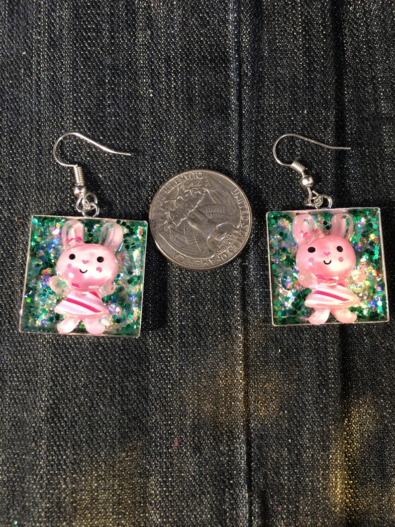 Easter Bunny Glitters and Gliws!!!