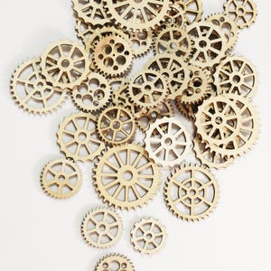 Wooden gears 15 pieces craft material