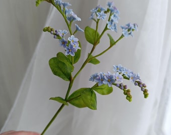 Polymer Ton Vergissmeinnicht, blaue Blumen, kaltes Porzellan Blumenarrangement, echte Note florale Tischdekoration, Frühlingsdekoration