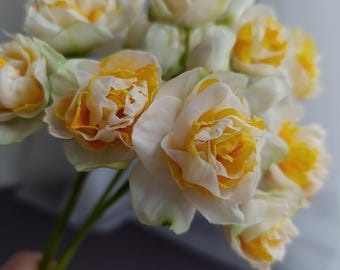 Cold Porcelain Daffodil Bouquet, Realistic Faux Yellow Flowers, Artificial Forever White Daffodil, Keepsake Daffodil, Spring flower for Gift