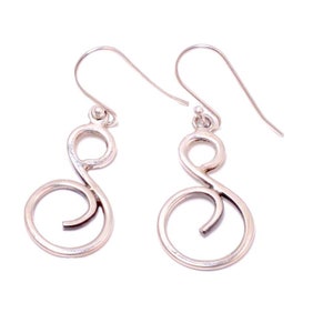 Orecchini pendenti in argento sterling 925: gioielli semplici fatti a mano