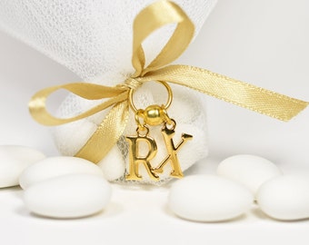 10 pcs, Wedding Favor Bomboniera with Two Initial letters and 5 Jordan almonds