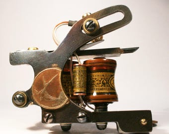 タトゥーマシン図説 まじん著 tattoo machine Amazon | プロのタトゥーマシン ワイヤレスタトゥーマシン セット