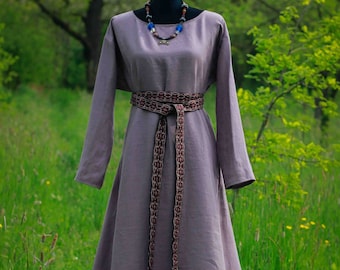 Linen dress in old lila