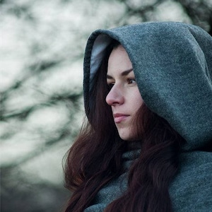 Woolen hood