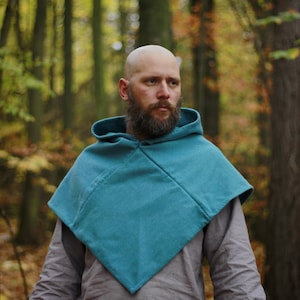 Woolen hood