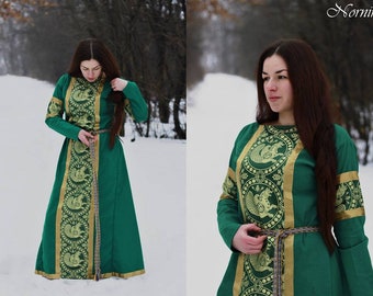Green linen dress with Sasanian silk brocade Kievan Rus dress / Viking dress / Slavic dress / Byzantine dress / SCA
