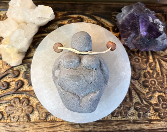 Venus Goddess Small Statue | Divine Feminine | Fertility Goddess