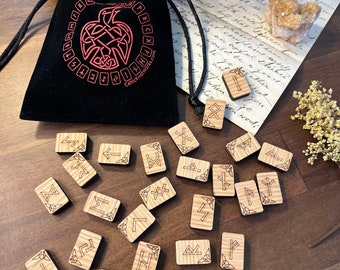 Sacred Oak Wooden Rune Divination Set