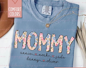 Comfort Colors Wildflowers Mommy Shirt, Floral Custom Mommy Shirt, Gift for Mommy, Mom with Kids Shirt 002834