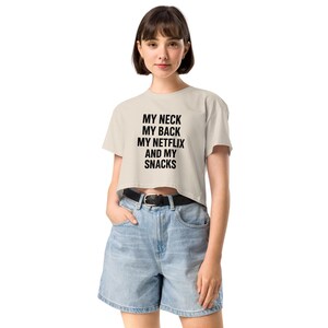 Funny Crop Top Tee for Women – Netflix Chill Snack Shirt Summer Fit