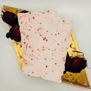 Carta con bordo frastagliato fatta a mano – Morbida sensazione di cotone, fogli di carta artigianale – Per calligrafia, lettere, matrimoni, artigianato, diari di scarto
