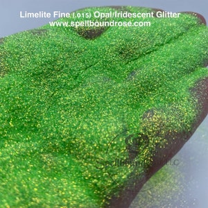 Limeliet, polyester groene kleurverschuivende fijne glitter (.015), groene kleurverschuivende glitter, oplosmiddelbestendig, 2 oz per gewicht