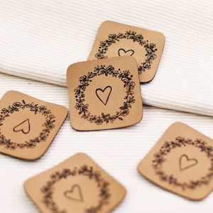 Label Patch Faux Leather Heart Wreath