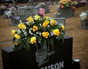 Headstone saddle cemetery flowers saddle grave decoration flowers headstone flowers for grave Spring grave flowers memorial arrangement