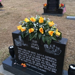 Headstone saddle cemetery flowers saddle grave decoration flowers headstone flowers for grave Spring grave flowers memorial arrangement