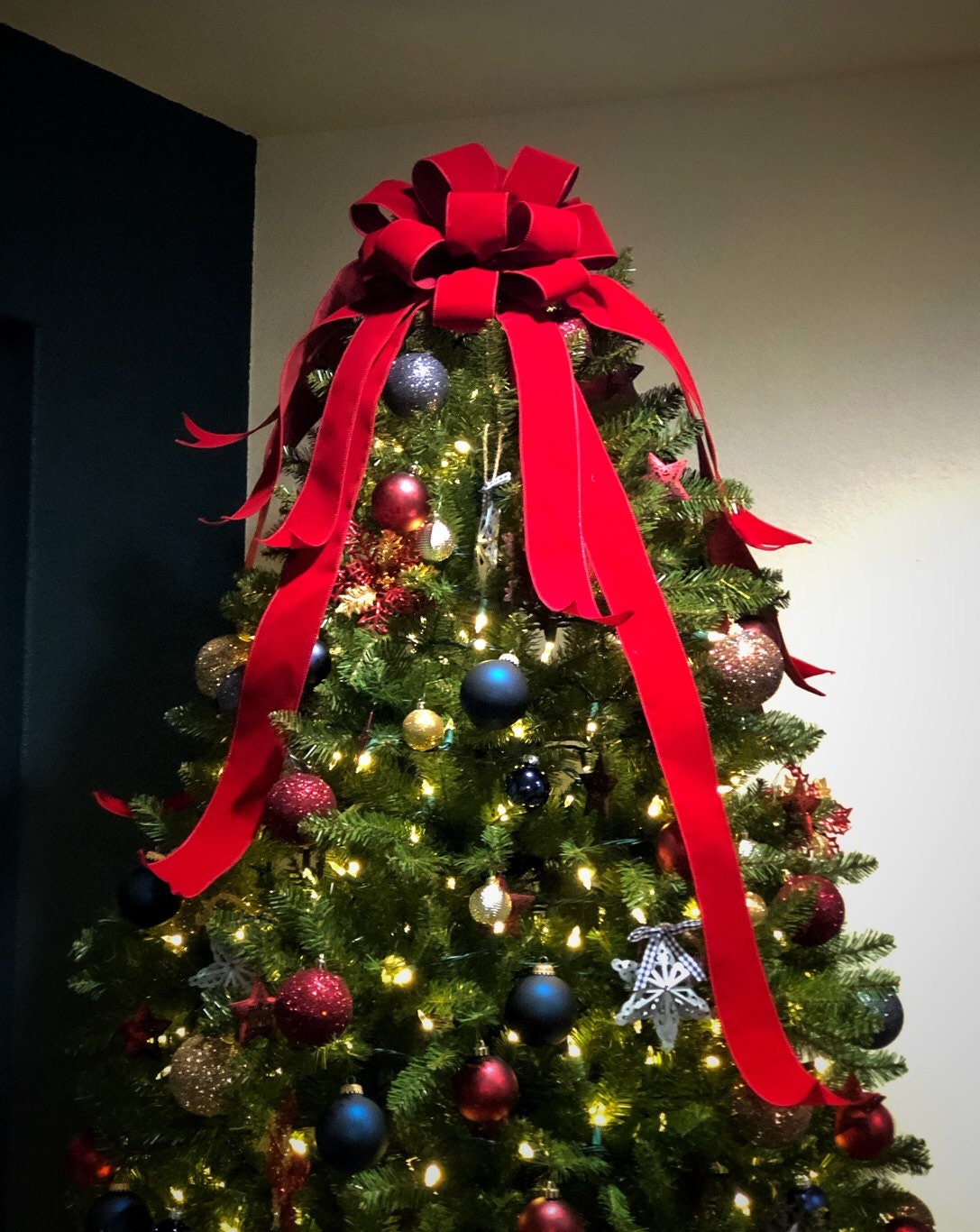 Christmas Tree Topper, Red Christmas Bow, Christmas Tree Bow, Christmas  Decorations, Red Velvet Ribbon 