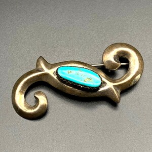Vintage Navajo Native Turquoise Silver Sandcast Brooch Pin