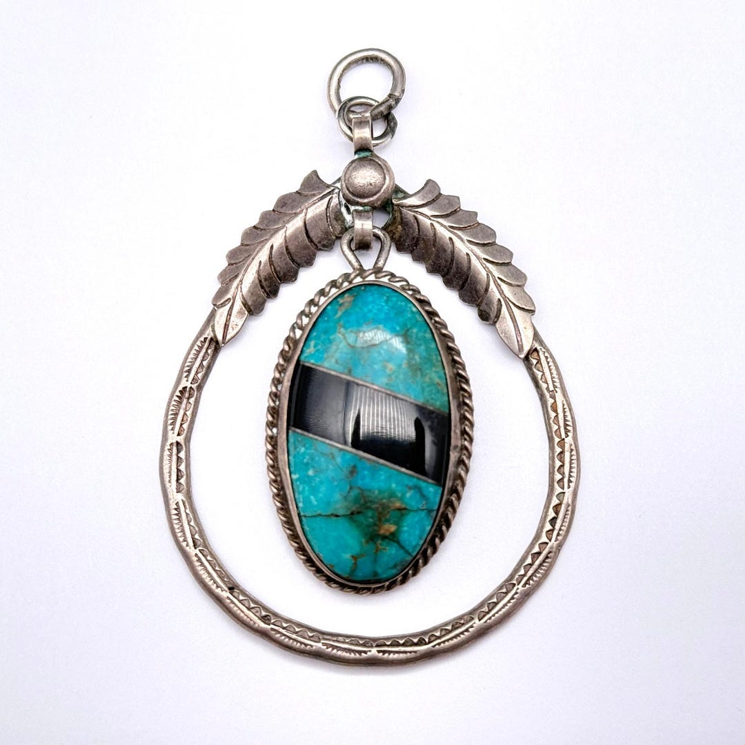 ネックレス・ペンダント Vintage Stamp Work Pendant (Navajo) Vintage Navajo Native Turquoise Stampwork Silver Pendant - Etsy