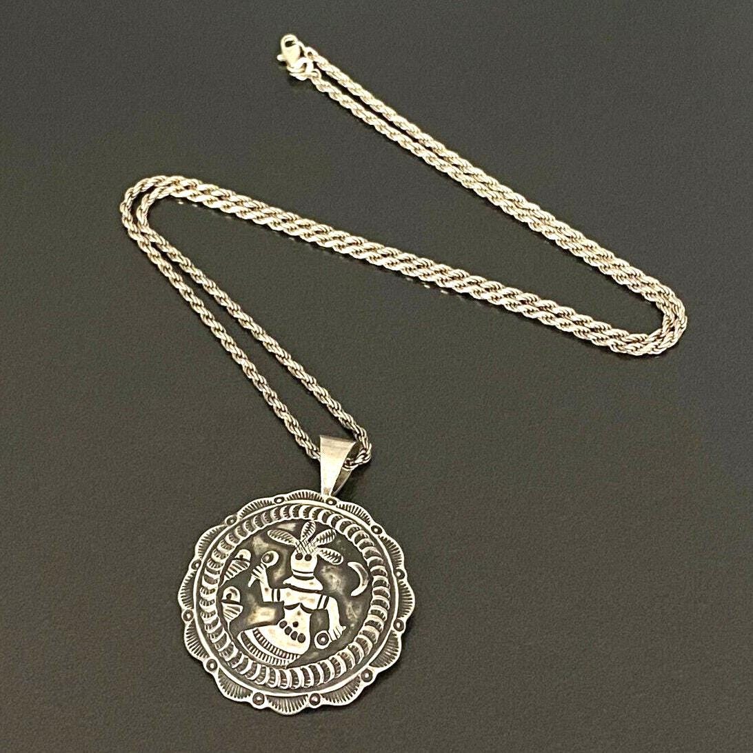 ネックレス・ペンダント Vintage Stamp Work Pendant (Navajo) Vintage Navajo Native Kachina Stampwork Silver Pendant