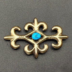 Vintage Navajo Native Turquoise Sandcast Sterling Silver Brooch Pin
