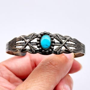 Vintage Southwestern Turquoise Arrow Sterling Silver Cuff Bracelet Small 6-3/8&quot;