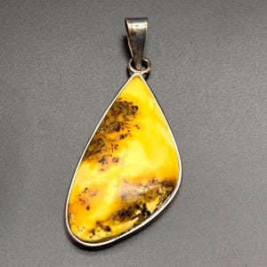 Vintage Amber Sterling Silver Pendant