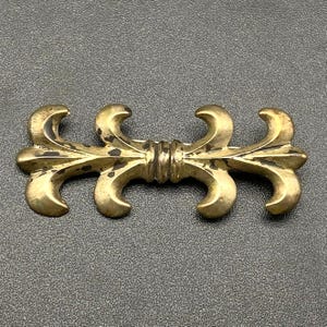 Vintage Navajo Native Pawn Sandcast Silver Brooch Pin