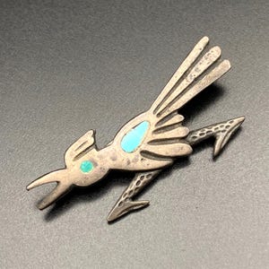 Vintage Southwestern Turquoise Roadrunner Bird Silver Brooch Pin